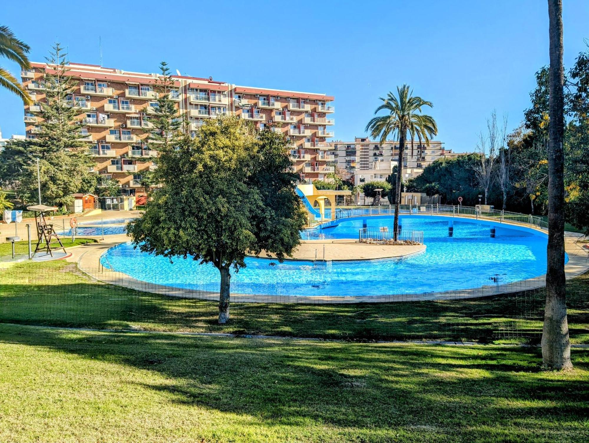 Estudio 19 Minerva Apartamentos-Piscina365-Playa-Wifi Бенальмадена Екстер'єр фото