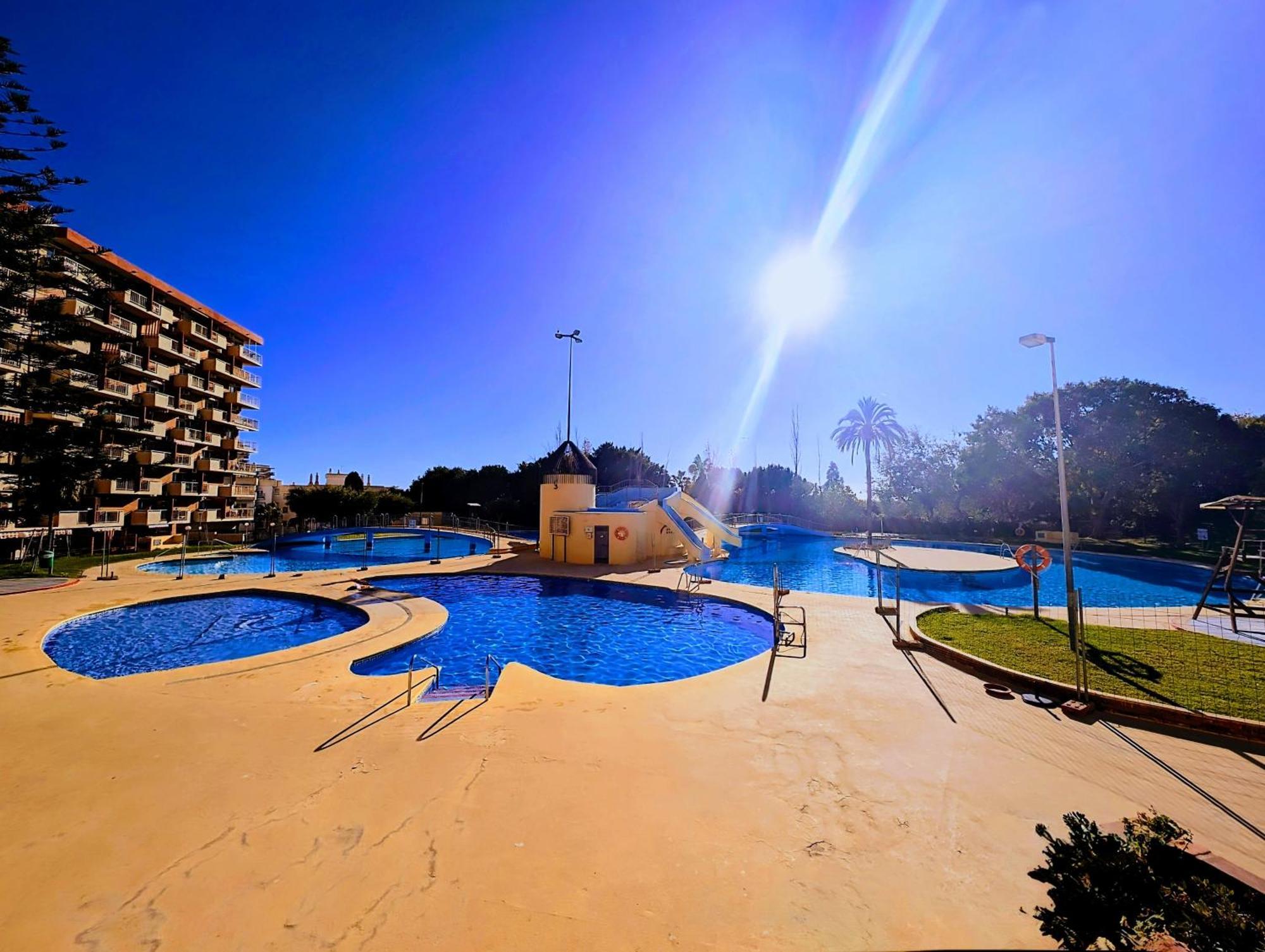 Estudio 19 Minerva Apartamentos-Piscina365-Playa-Wifi Бенальмадена Екстер'єр фото